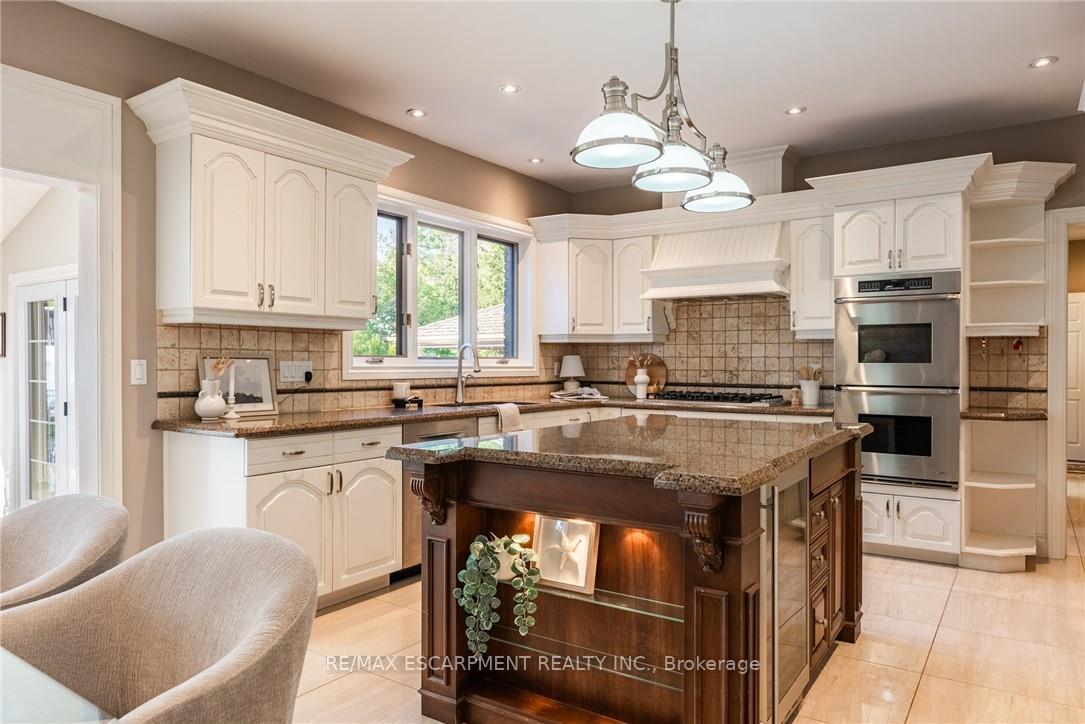 Photo 28 of 17 Lochside Drive, Hamilton, Winona Park — HOMEH