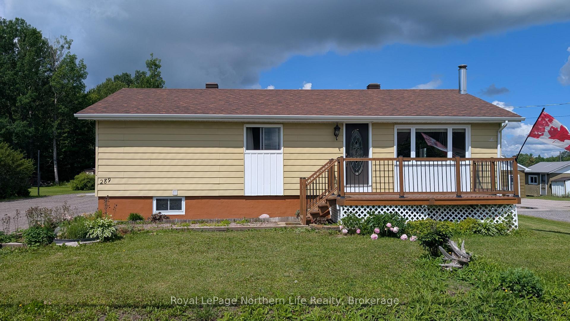 Photo 2 of 289 Dovercourt Road, West Nipissing, Sturgeon Falls — HOMEH