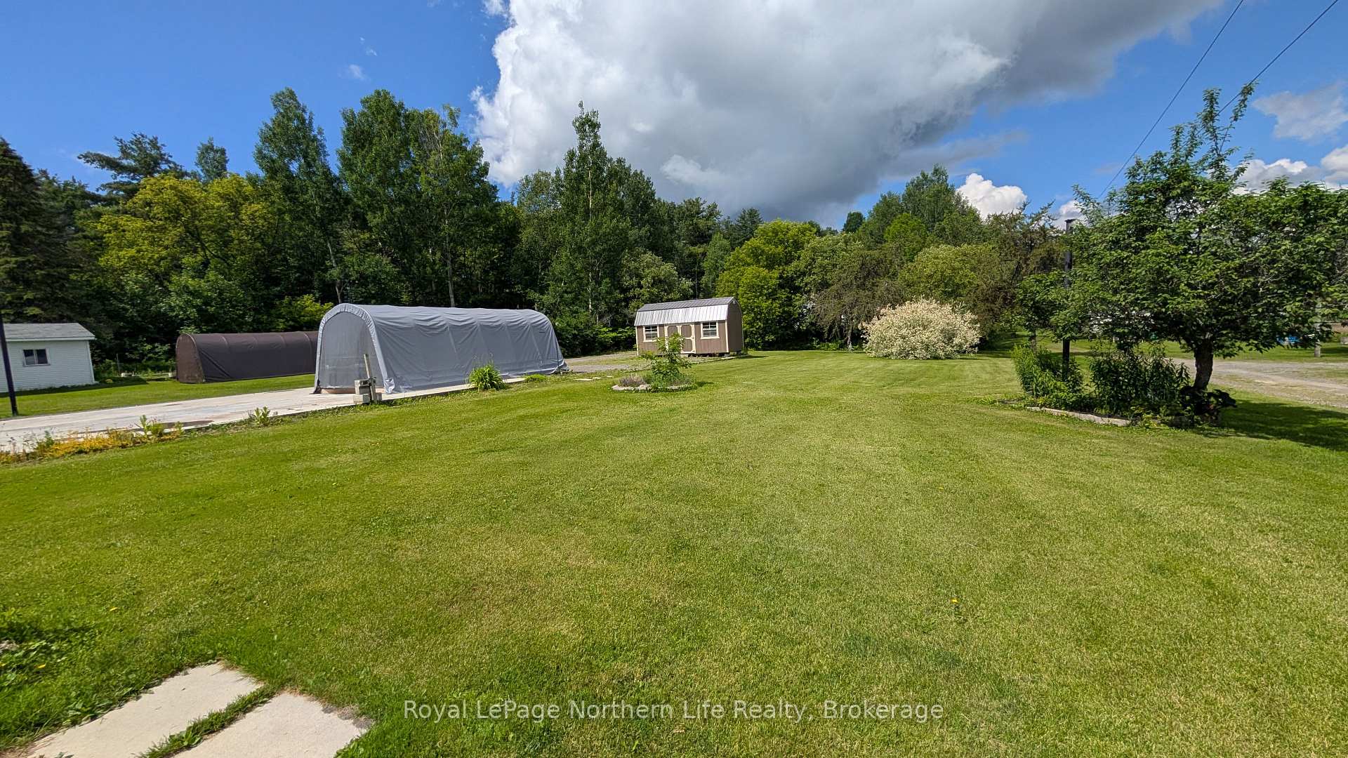 Photo 6 of 289 Dovercourt Road, West Nipissing, Sturgeon Falls — HOMEH