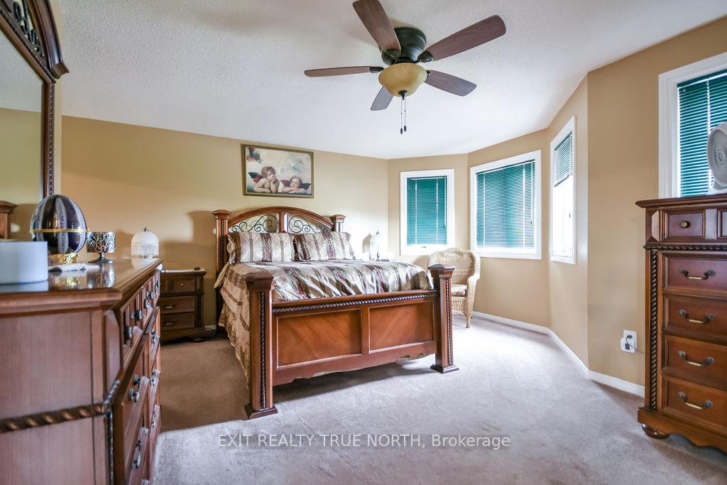 Photo 17 of 53 Etherington Crescent, Barrie, West Bayfield — HOMEH