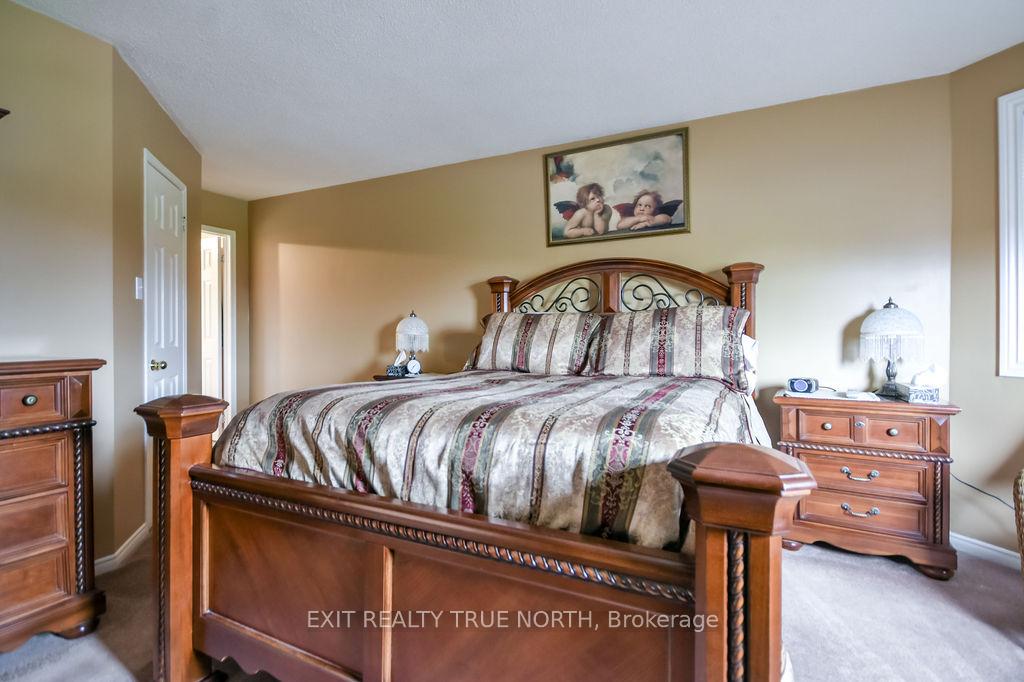 Photo 18 of 53 Etherington Crescent, Barrie, West Bayfield — HOMEH