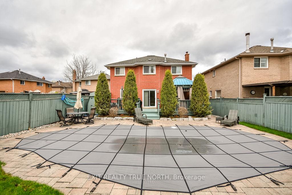 Photo 37 of 53 Etherington Crescent, Barrie, West Bayfield — HOMEH