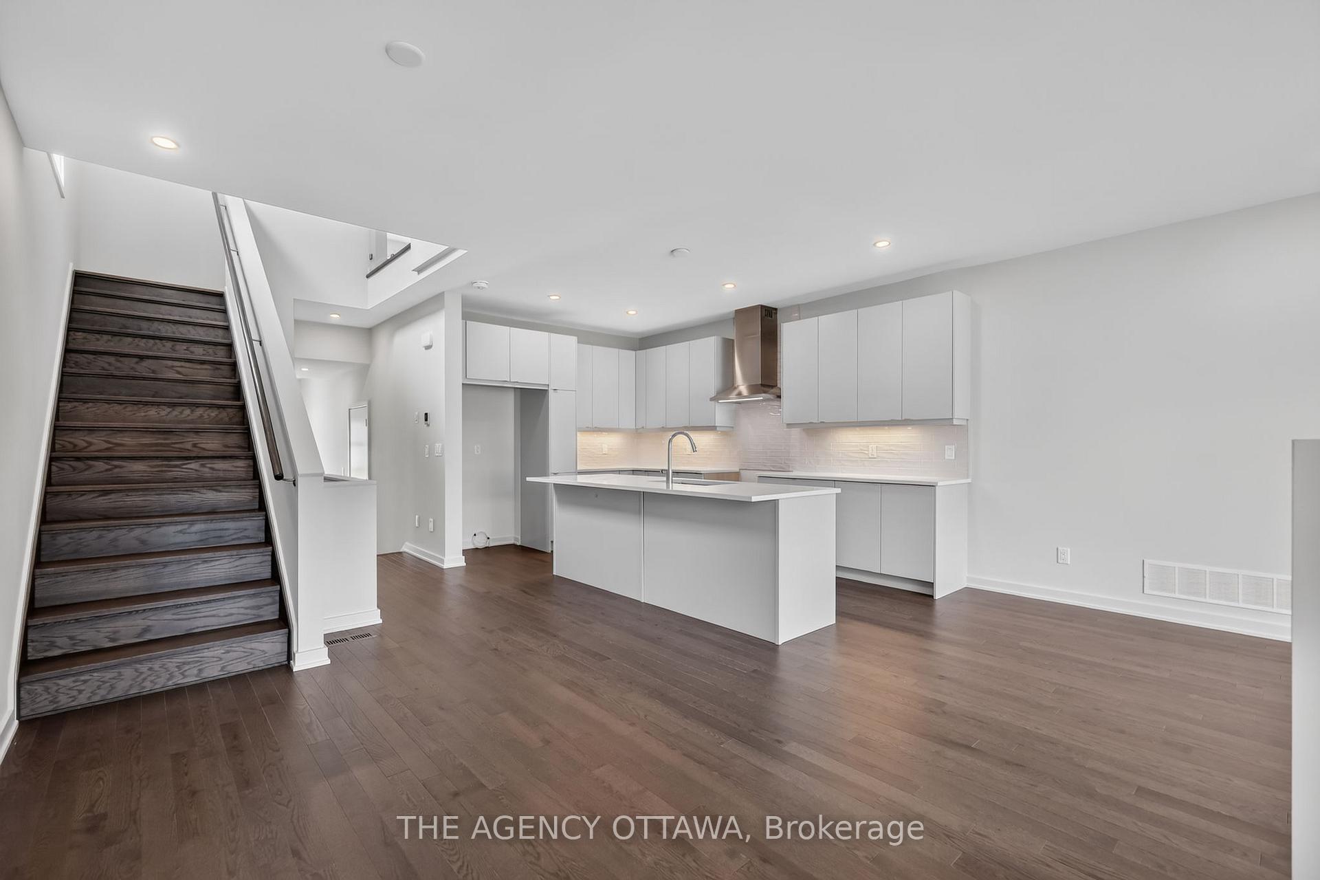 Photo 12 of 382 Walden Drive, Ottawa, Kanata - Kanata Lakes/Heritage Hills — HOMEH