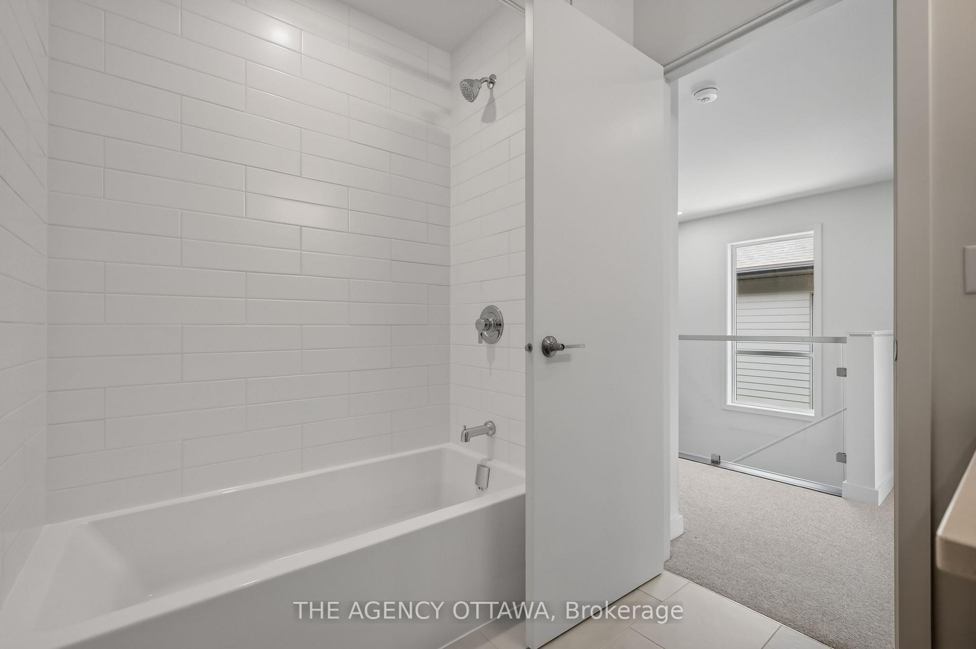Photo 27 of 382 Walden Drive, Ottawa, Kanata - Kanata Lakes/Heritage Hills — HOMEH