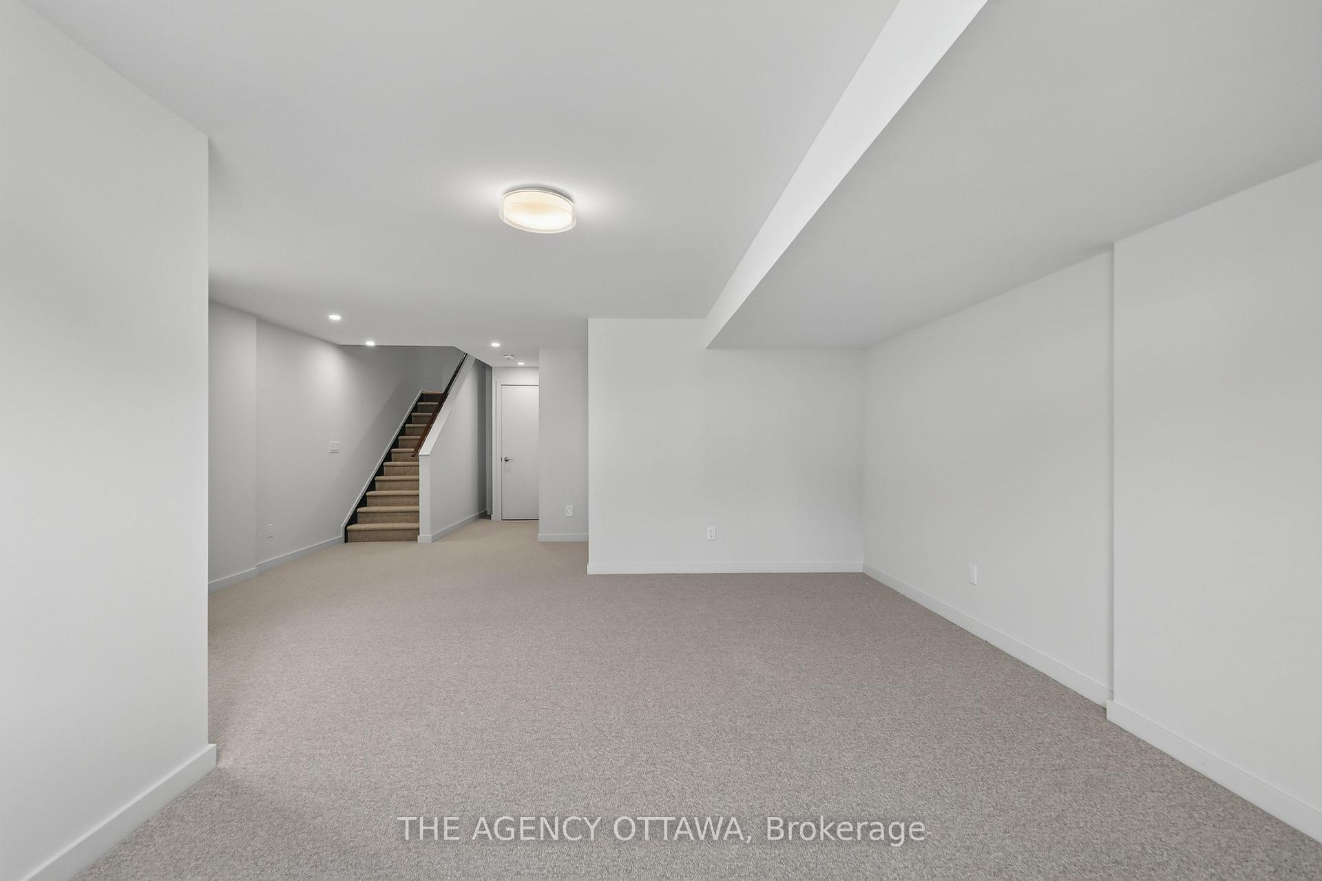 Photo 36 of 382 Walden Drive, Ottawa, Kanata - Kanata Lakes/Heritage Hills — HOMEH