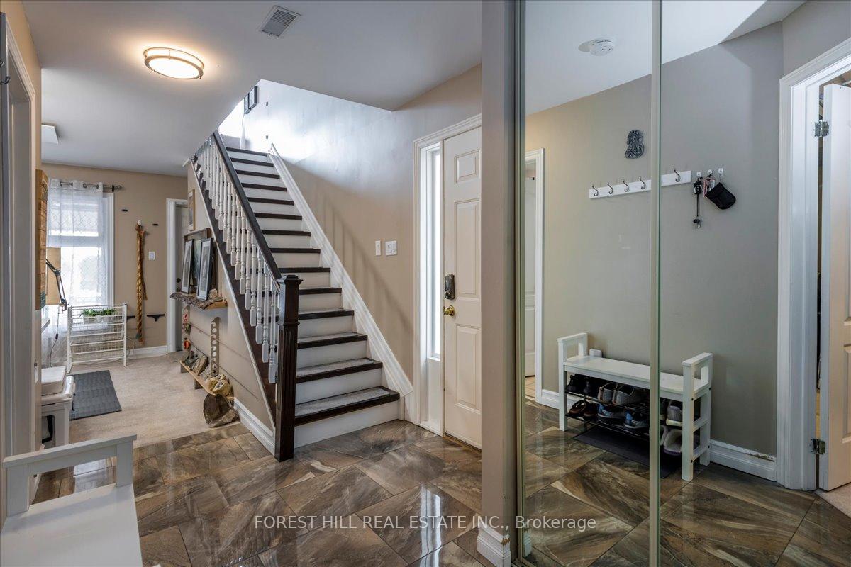 Photo 11 of Unit 8, 100 Laguna Parkway, Ramara, Brechin — HOMEH