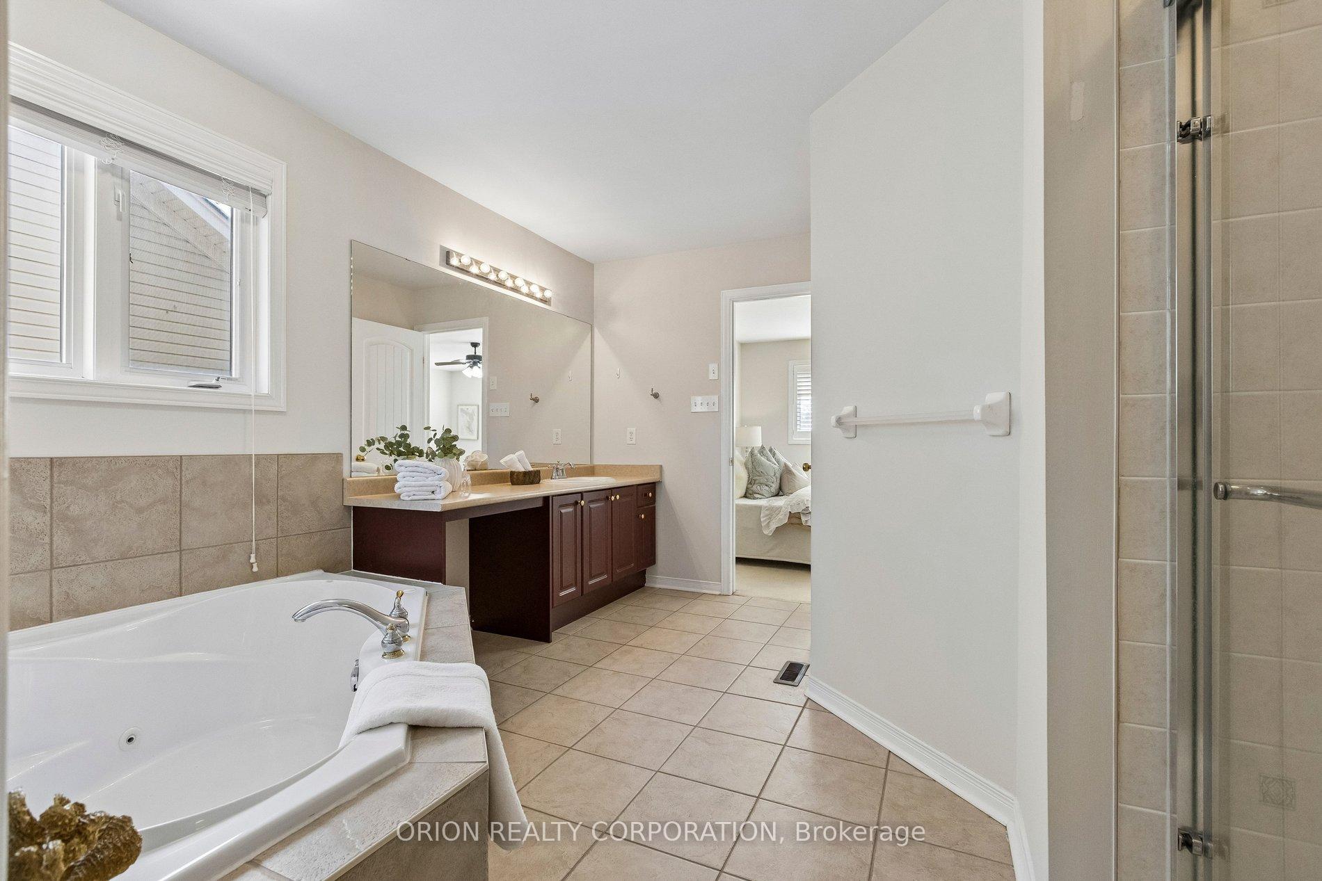 Photo 36 of 48 Apple Ridge Drive, Kitchener, Doon South — HOMEH