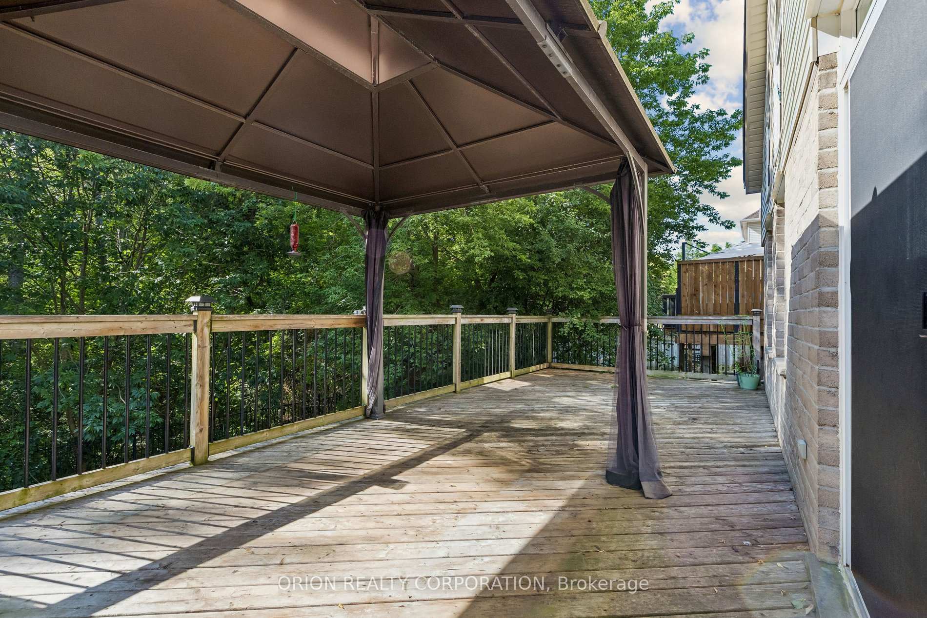 Photo 47 of 48 Apple Ridge Drive, Kitchener, Doon South — HOMEH