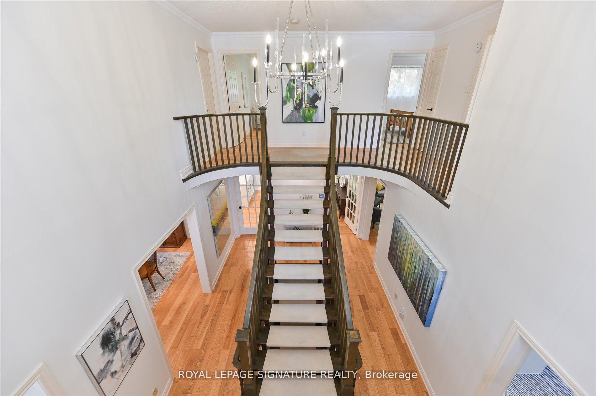Photo 17 of 3417 Sanderling Crescent, Mississauga, Erin Mills — HOMEH