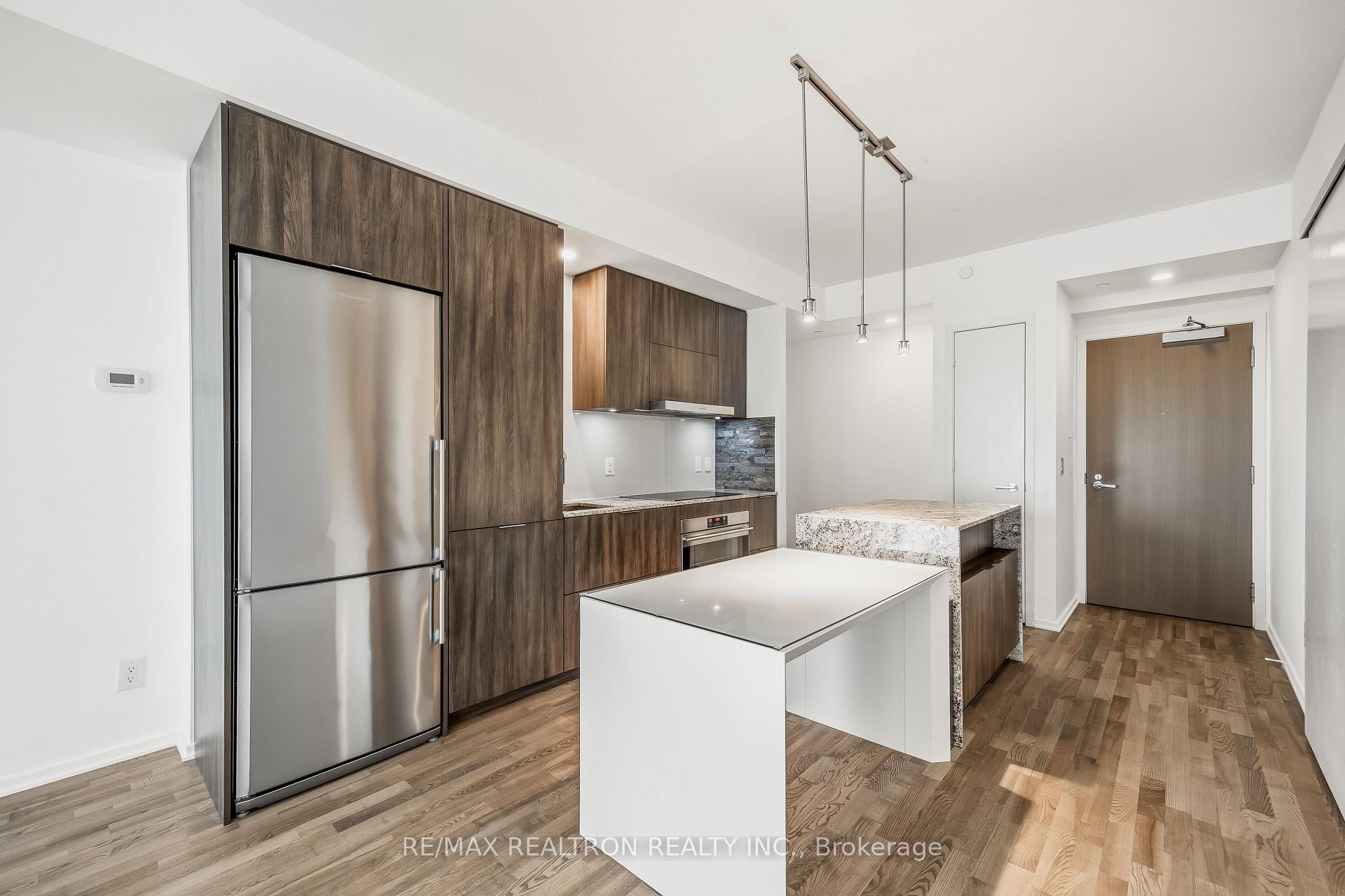 Photo 3 of Unit 3211, 1 bloor Street E, Toronto, Church-Yonge Corridor — HOMEH