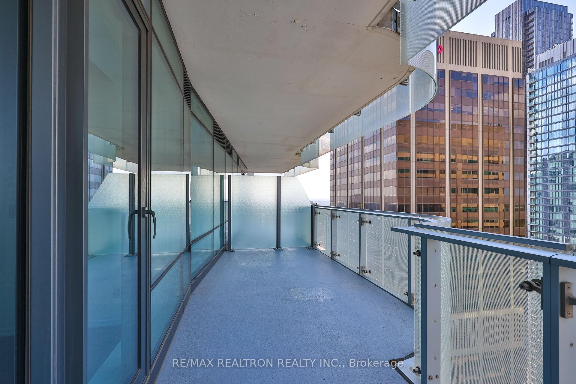 Photo 23 of Unit 3211, 1 bloor Street E, Toronto, Church-Yonge Corridor — HOMEH