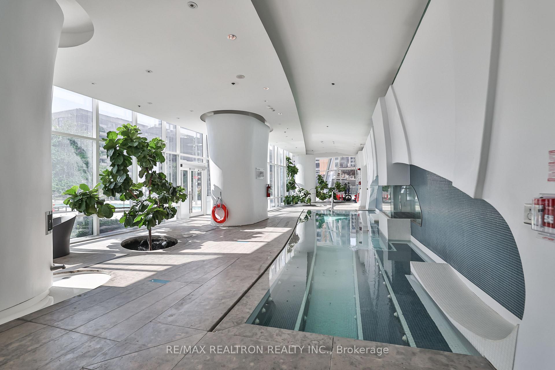 Photo 29 of Unit 3211, 1 bloor Street E, Toronto, Church-Yonge Corridor — HOMEH