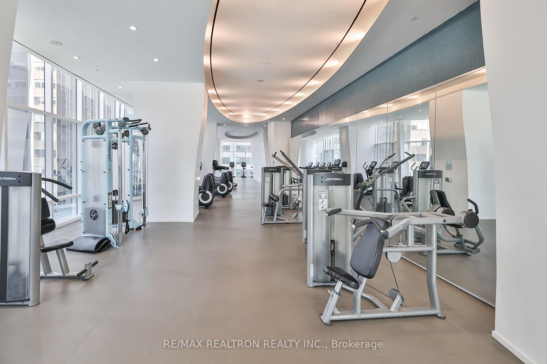 Photo 39 of Unit 3211, 1 bloor Street E, Toronto, Church-Yonge Corridor — HOMEH