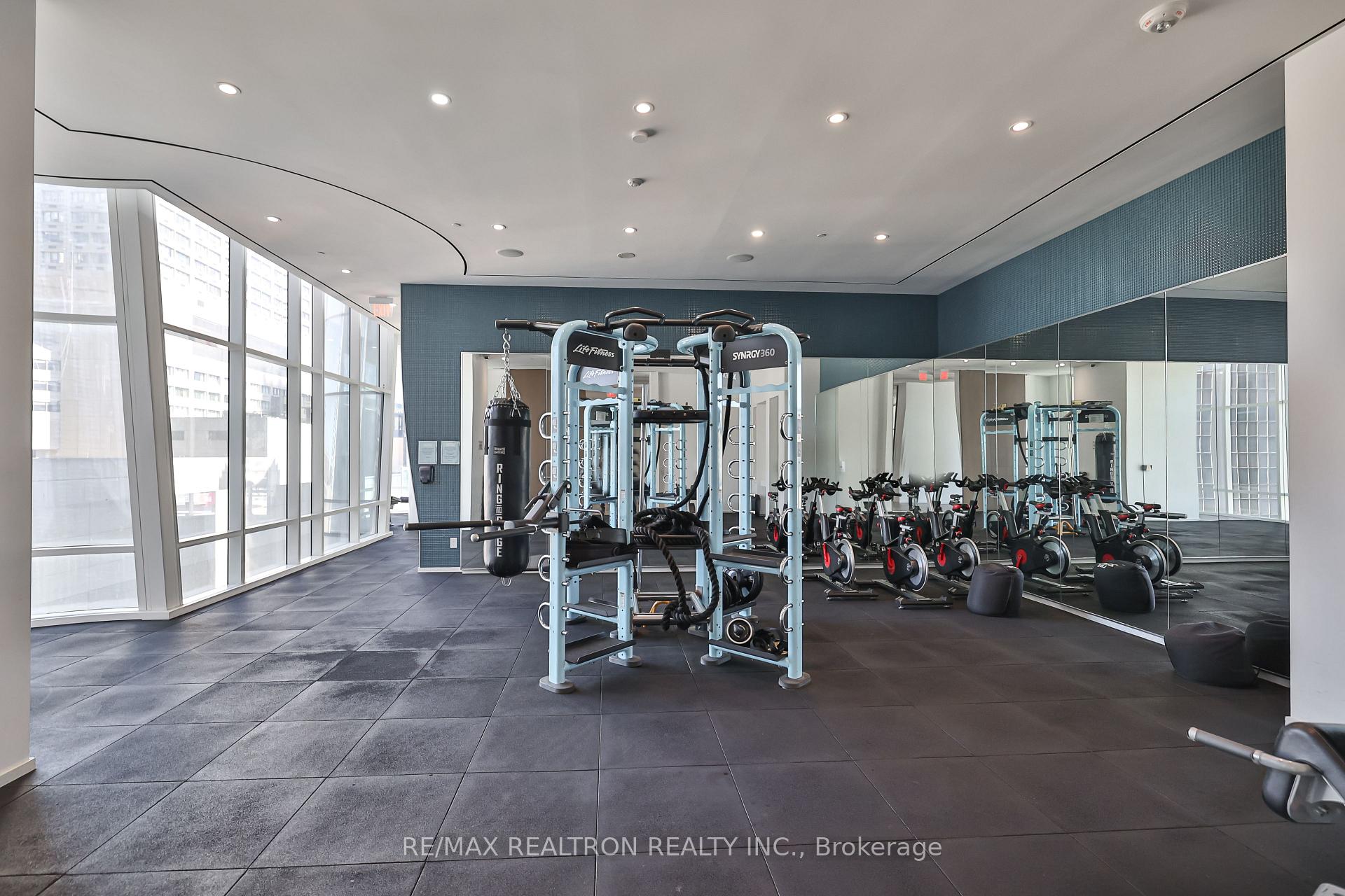 Photo 40 of Unit 3211, 1 bloor Street E, Toronto, Church-Yonge Corridor — HOMEH