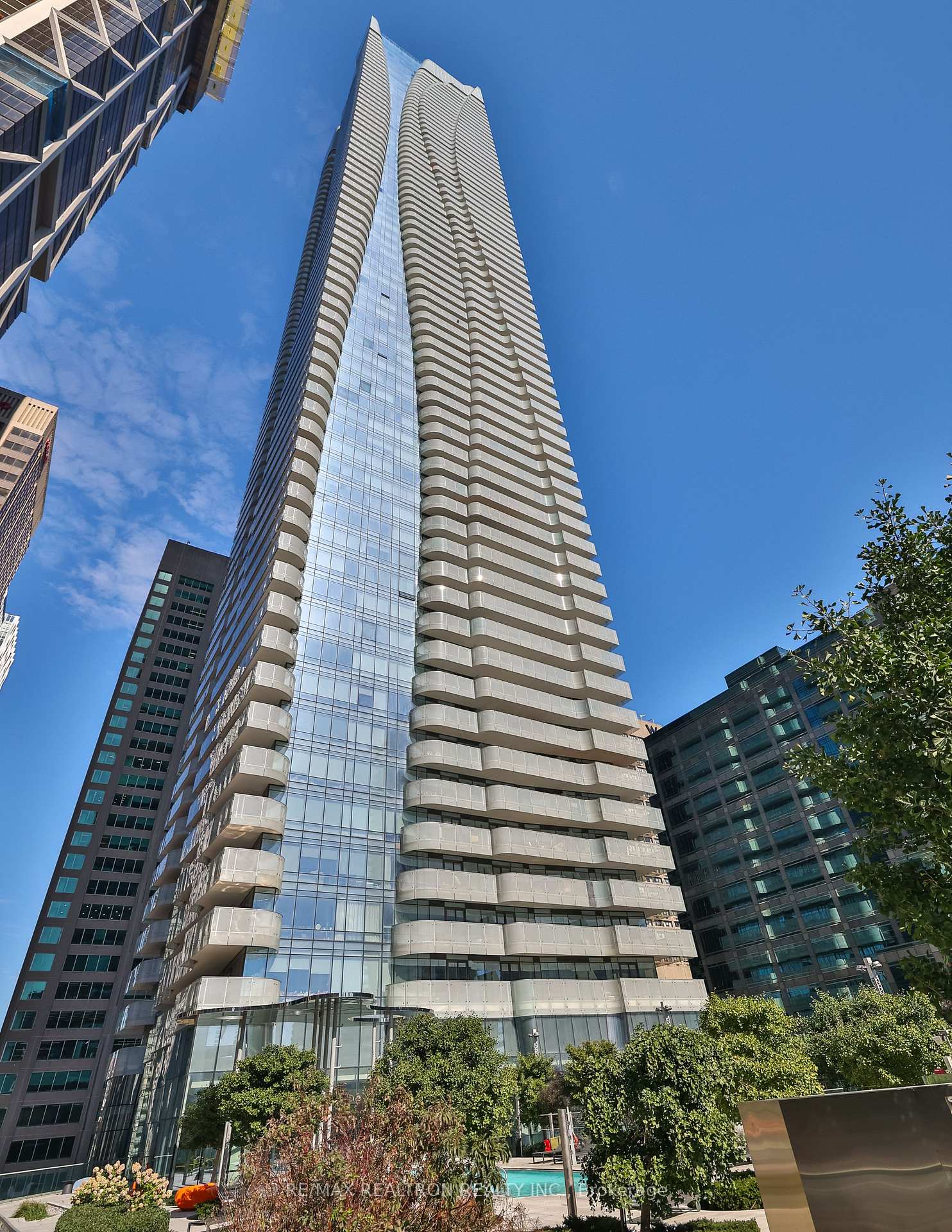 Photo 44 of Unit 3211, 1 bloor Street E, Toronto, Church-Yonge Corridor — HOMEH