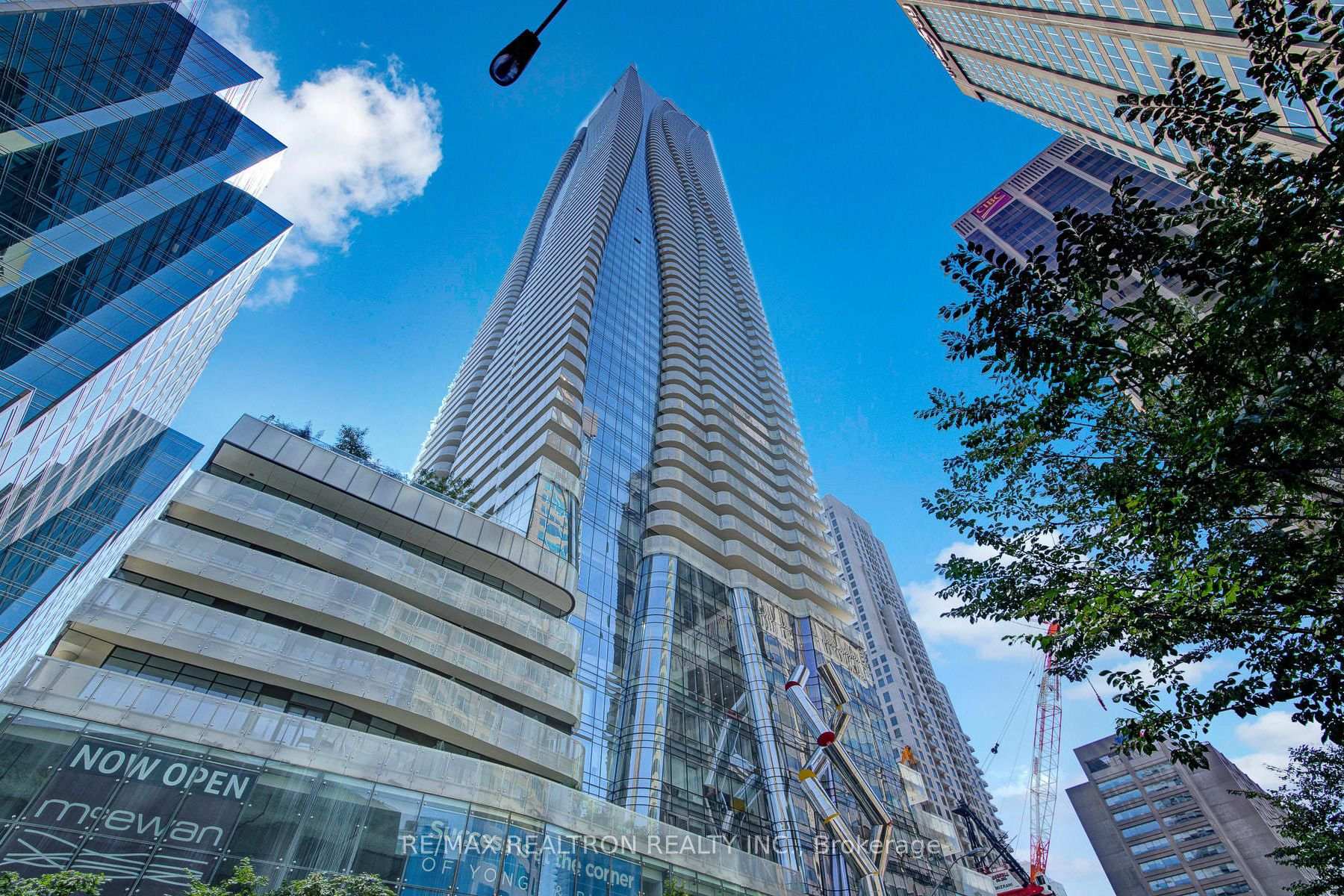 Photo 49 of Unit 3211, 1 bloor Street E, Toronto, Church-Yonge Corridor — HOMEH