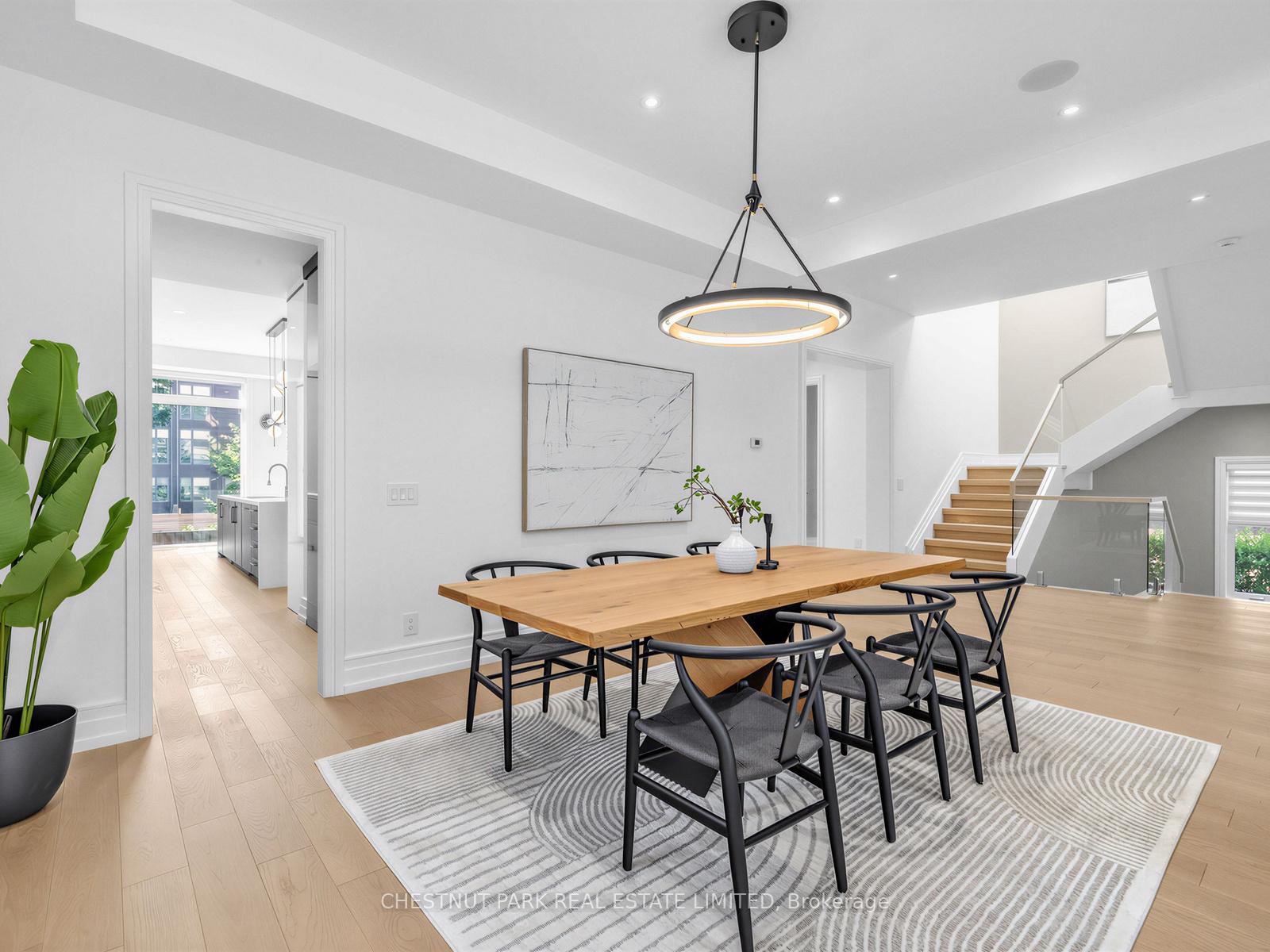 Photo 9 of 86 Lynnhaven Road, Toronto, Englemount-Lawrence — HOMEH