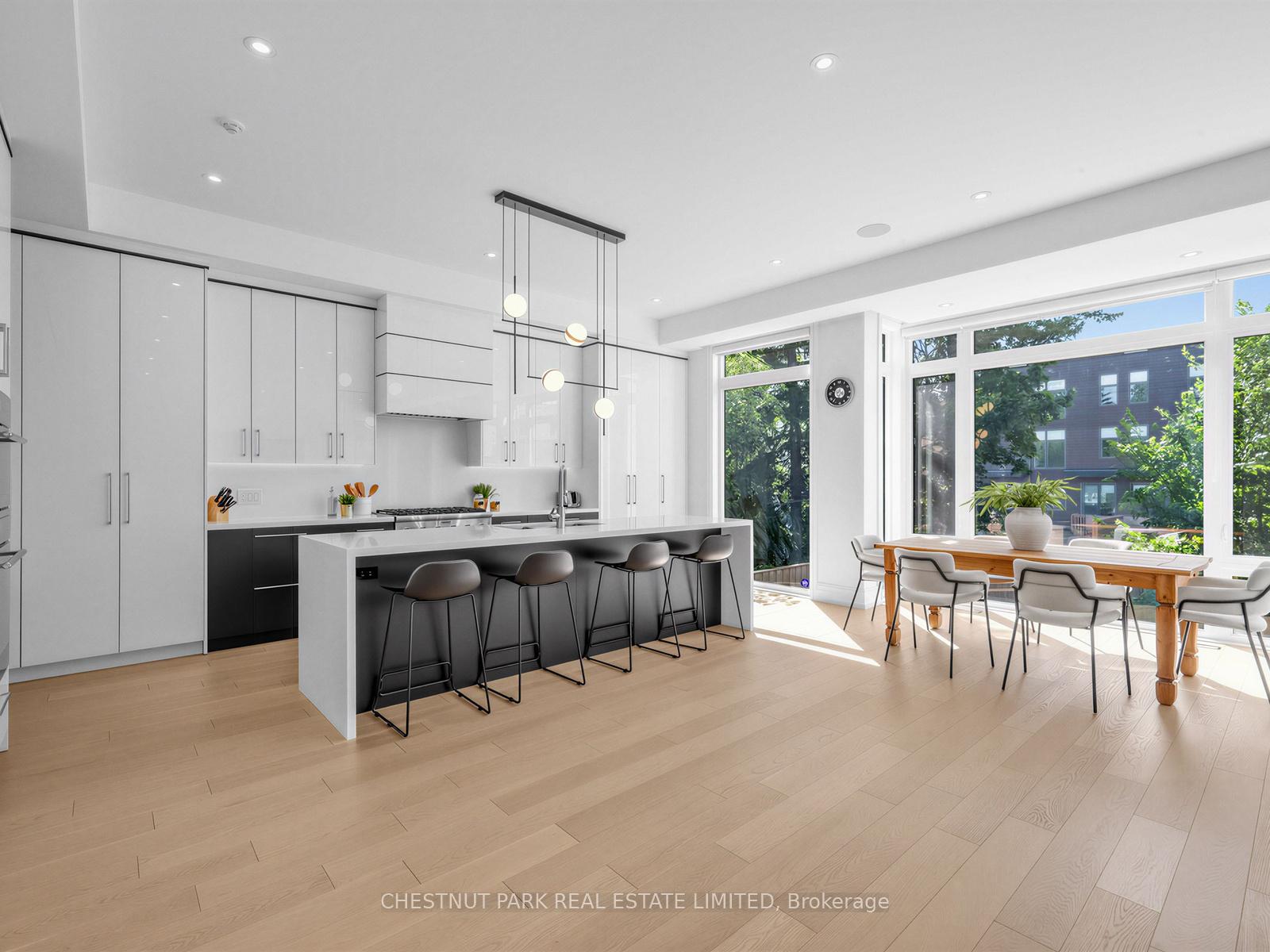 Photo 17 of 86 Lynnhaven Road, Toronto, Englemount-Lawrence — HOMEH