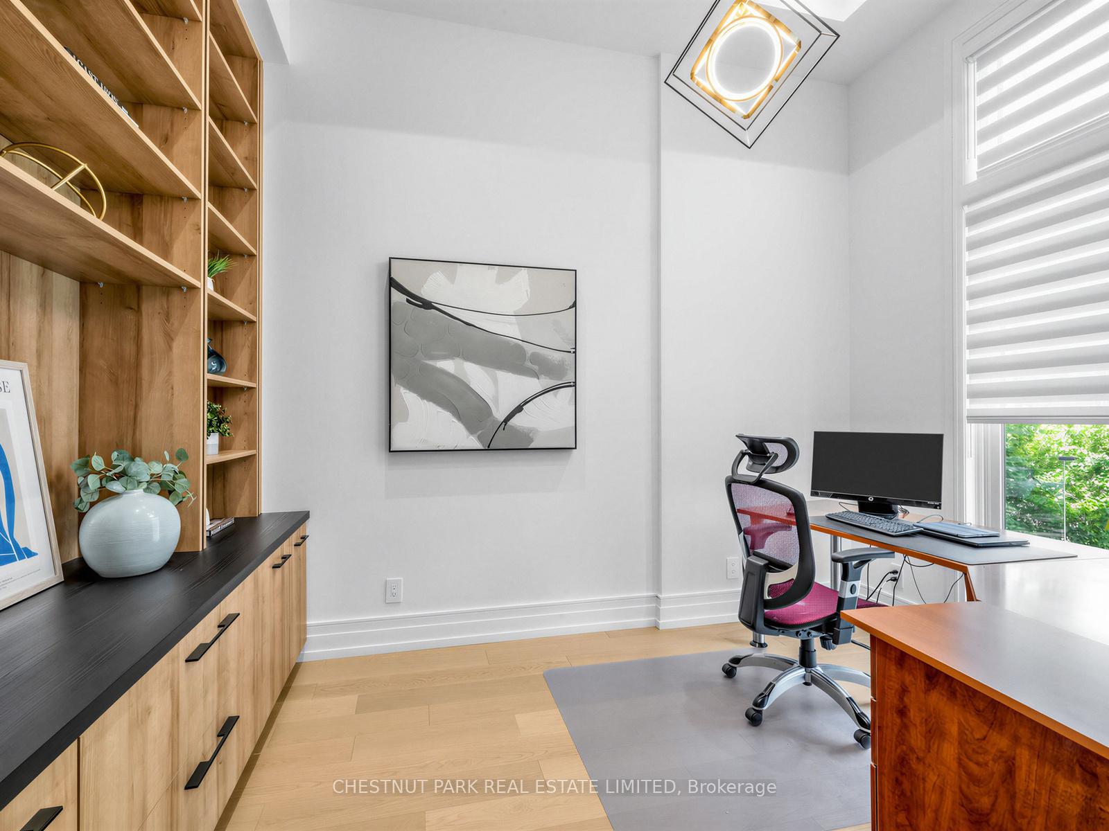 Photo 18 of 86 Lynnhaven Road, Toronto, Englemount-Lawrence — HOMEH