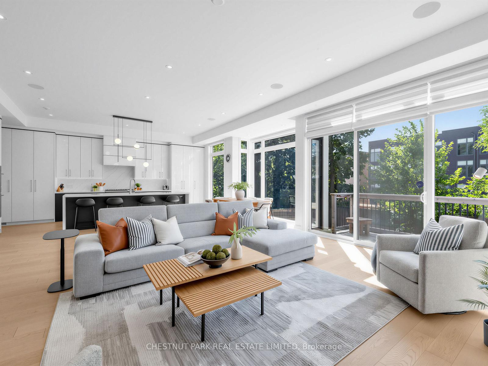 Photo 21 of 86 Lynnhaven Road, Toronto, Englemount-Lawrence — HOMEH