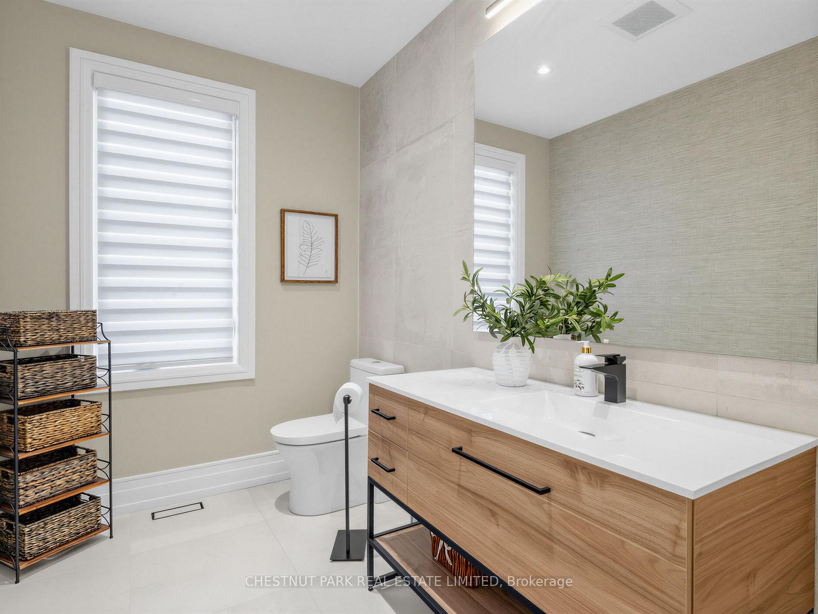 Photo 22 of 86 Lynnhaven Road, Toronto, Englemount-Lawrence — HOMEH