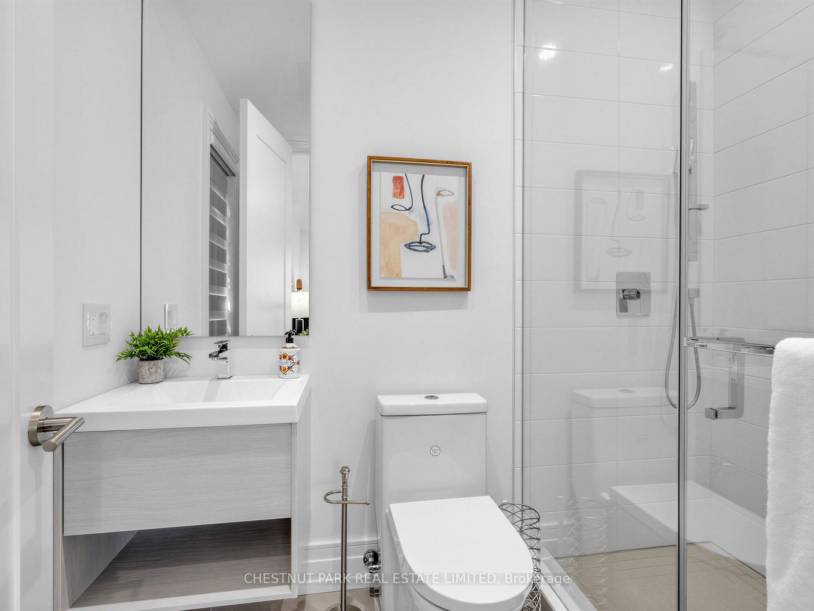 Photo 32 of 86 Lynnhaven Road, Toronto, Englemount-Lawrence — HOMEH