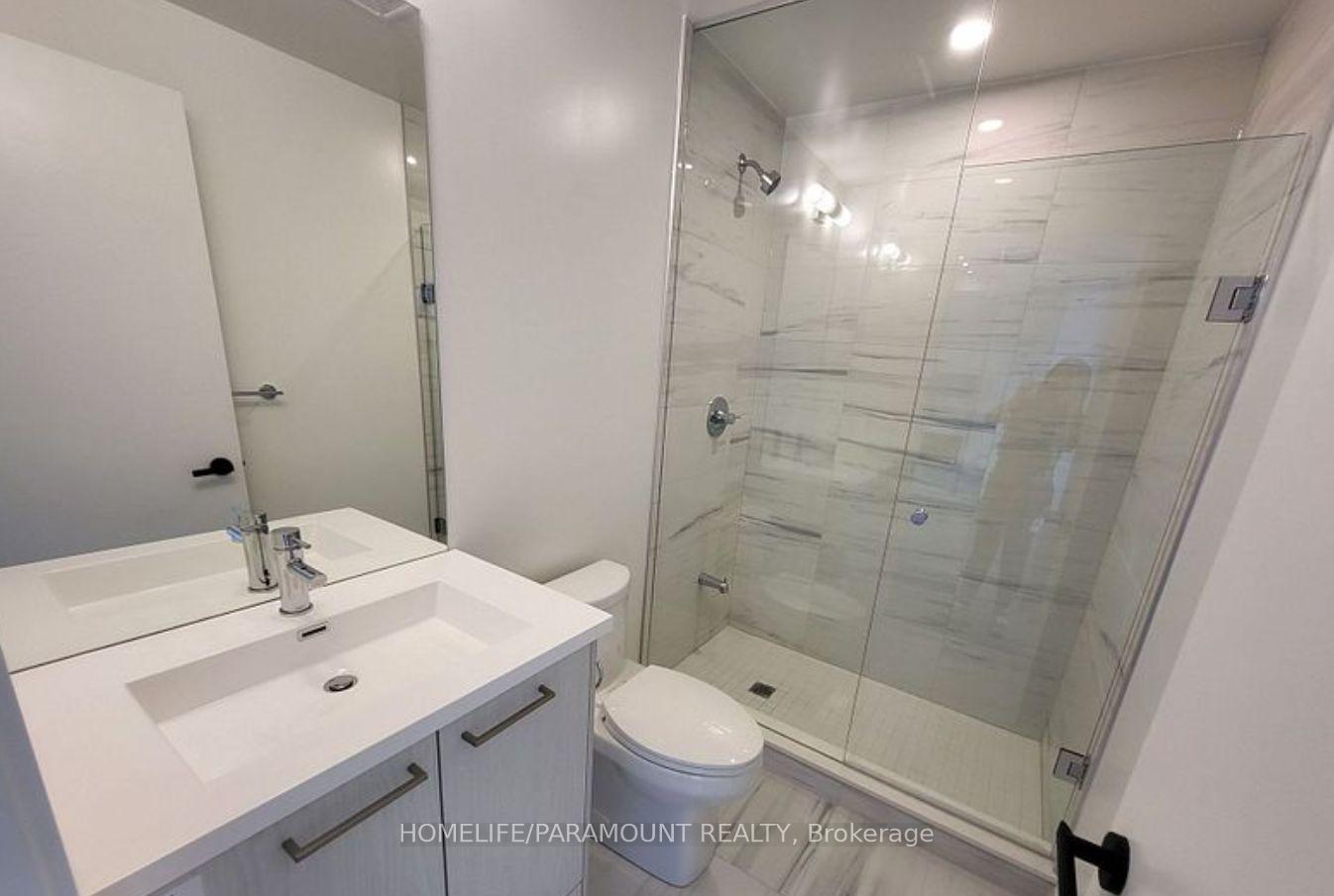 Photo 12 of Unit 1705, 28 Interchange Way, Vaughan, Vaughan Corporate Centre — HOMEH