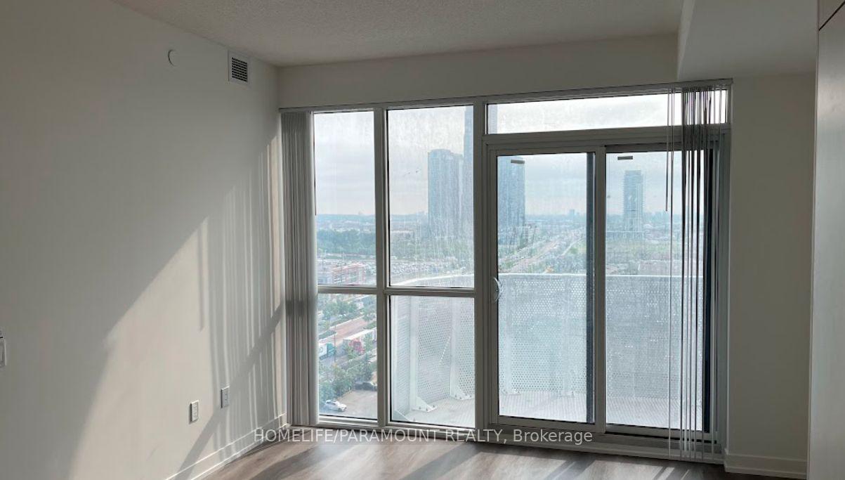 Photo 14 of Unit 1705, 28 Interchange Way, Vaughan, Vaughan Corporate Centre — HOMEH