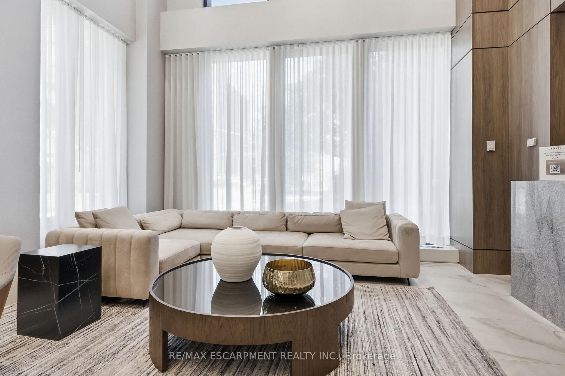 Photo 4 of Unit 2113, 75 James Street S, Hamilton, Durand — HOMEH