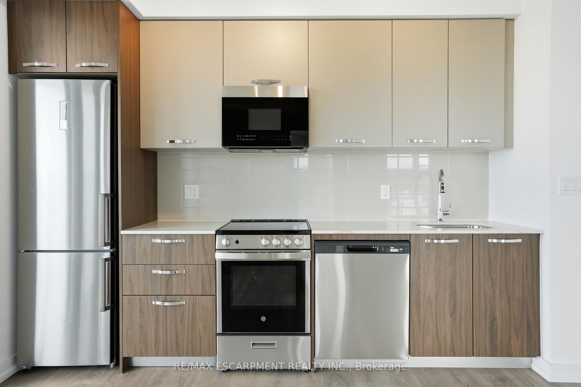 Photo 9 of Unit 2113, 75 James Street S, Hamilton, Durand — HOMEH