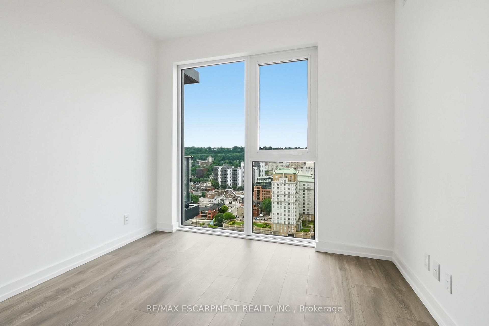 Photo 14 of Unit 2113, 75 James Street S, Hamilton, Durand — HOMEH
