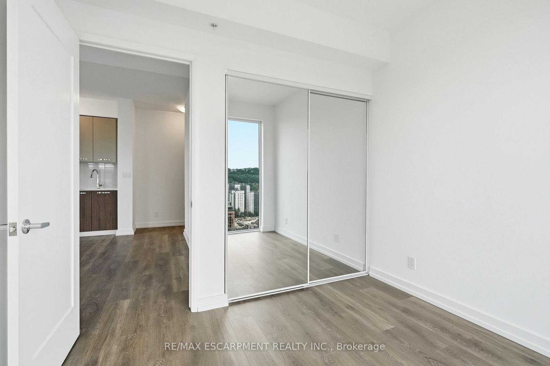 Photo 15 of Unit 2113, 75 James Street S, Hamilton, Durand — HOMEH