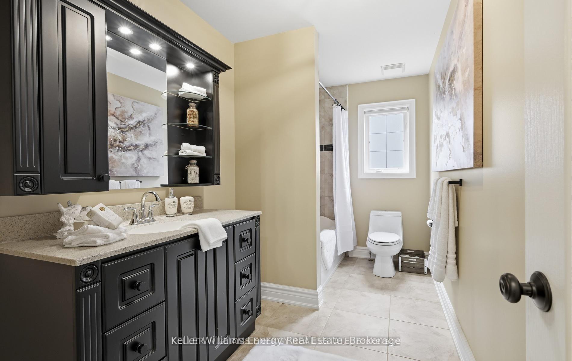Photo 35 of 768 Duchess Drive, Mississauga, Lakeview — HOMEH