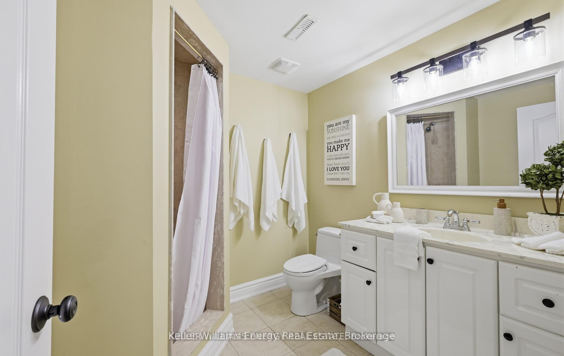 Photo 37 of 768 Duchess Drive, Mississauga, Lakeview — HOMEH