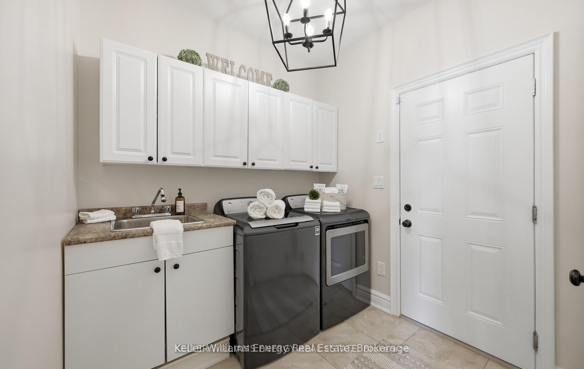 Photo 41 of 768 Duchess Drive, Mississauga, Lakeview — HOMEH