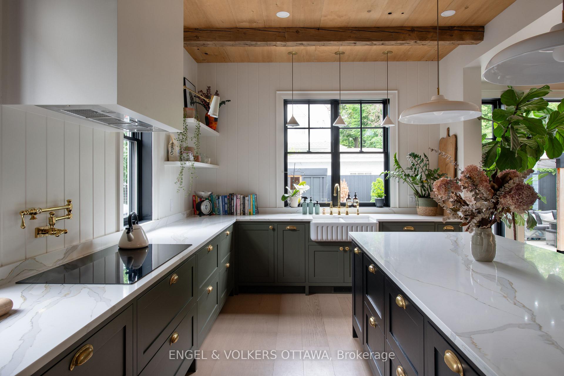 Photo 15 of 551 Hillcrest Avenue, Ottawa, McKellar/Highland — HOMEH