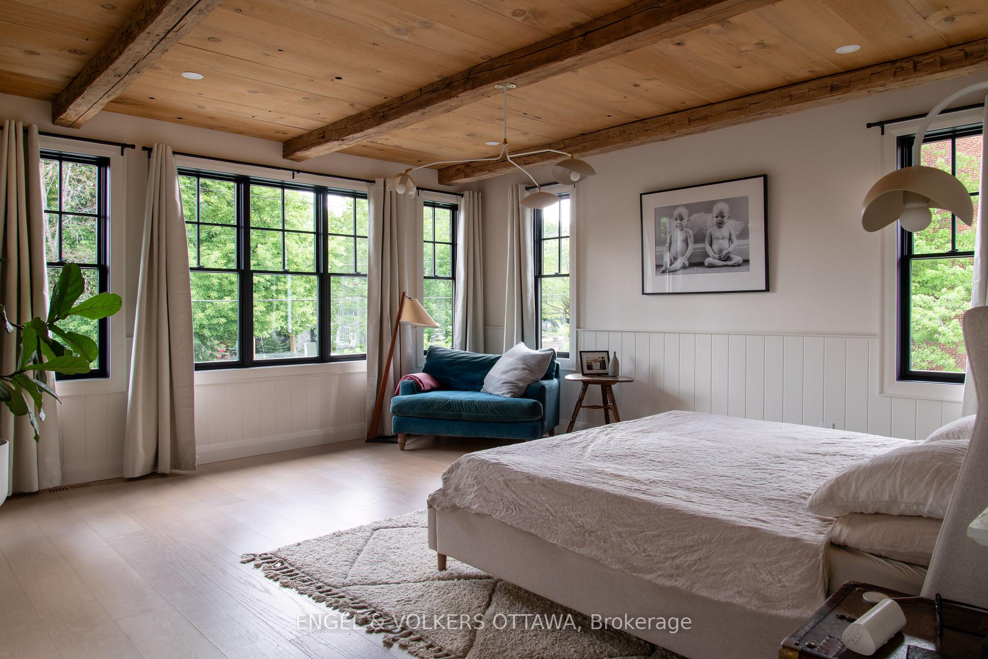 Photo 20 of 551 Hillcrest Avenue, Ottawa, McKellar/Highland — HOMEH