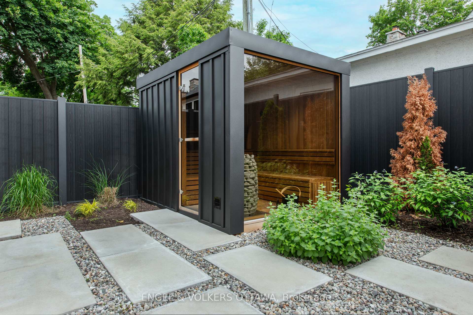 Photo 28 of 551 Hillcrest Avenue, Ottawa, McKellar/Highland — HOMEH