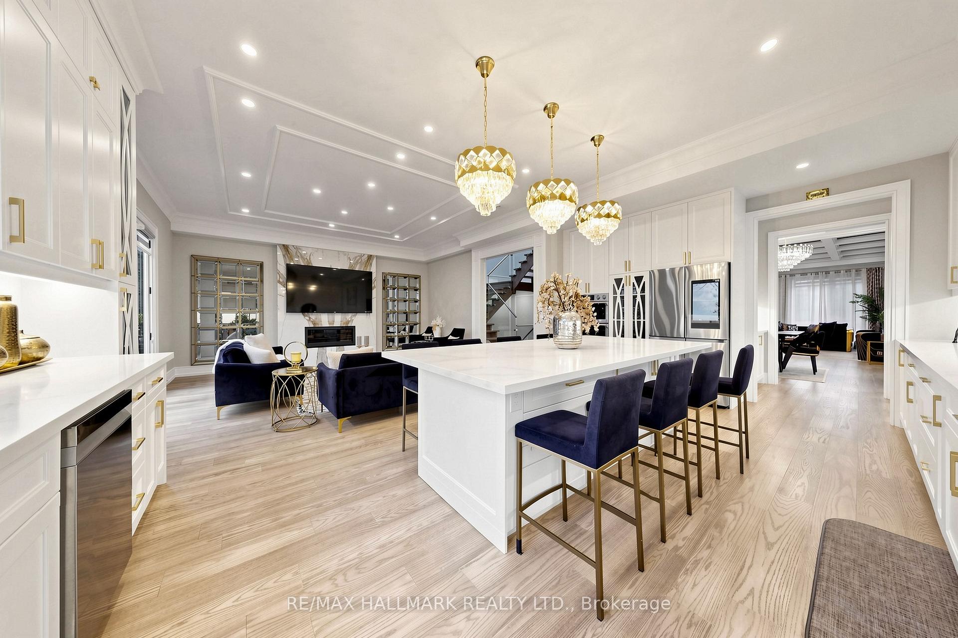Photo 14 of 901 Wingarden Crescent, Pickering, Dunbarton — HOMEH