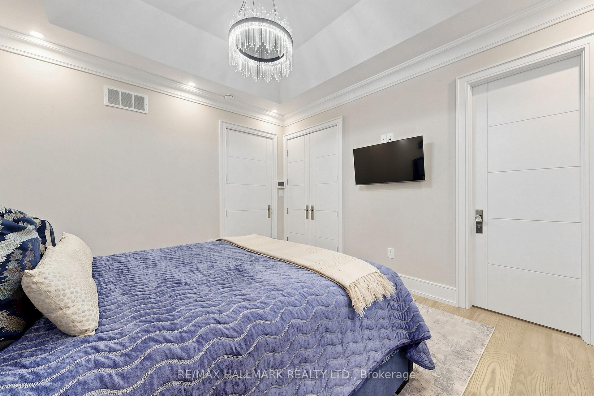 Photo 31 of 901 Wingarden Crescent, Pickering, Dunbarton — HOMEH