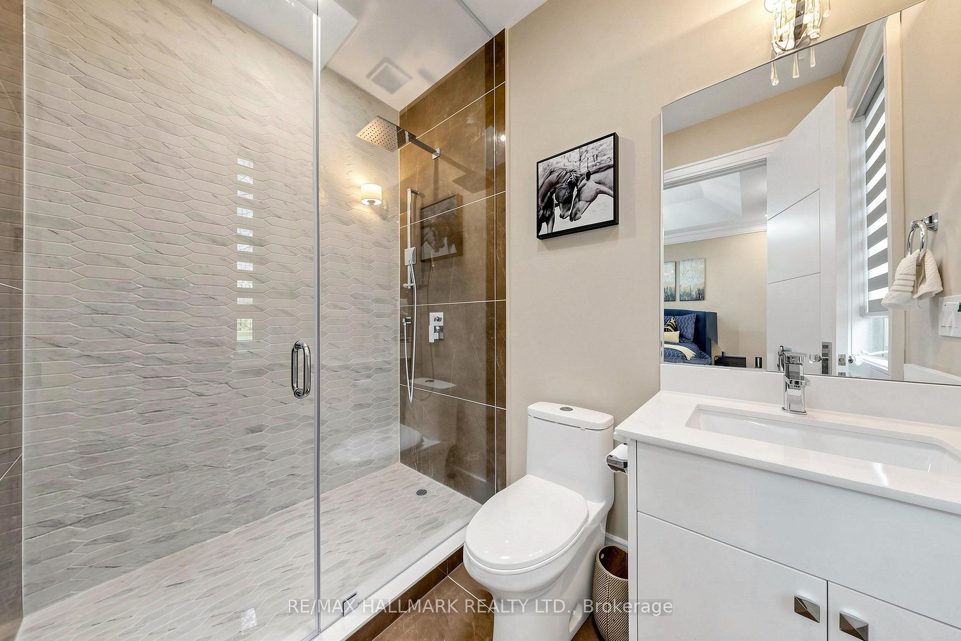 Photo 32 of 901 Wingarden Crescent, Pickering, Dunbarton — HOMEH
