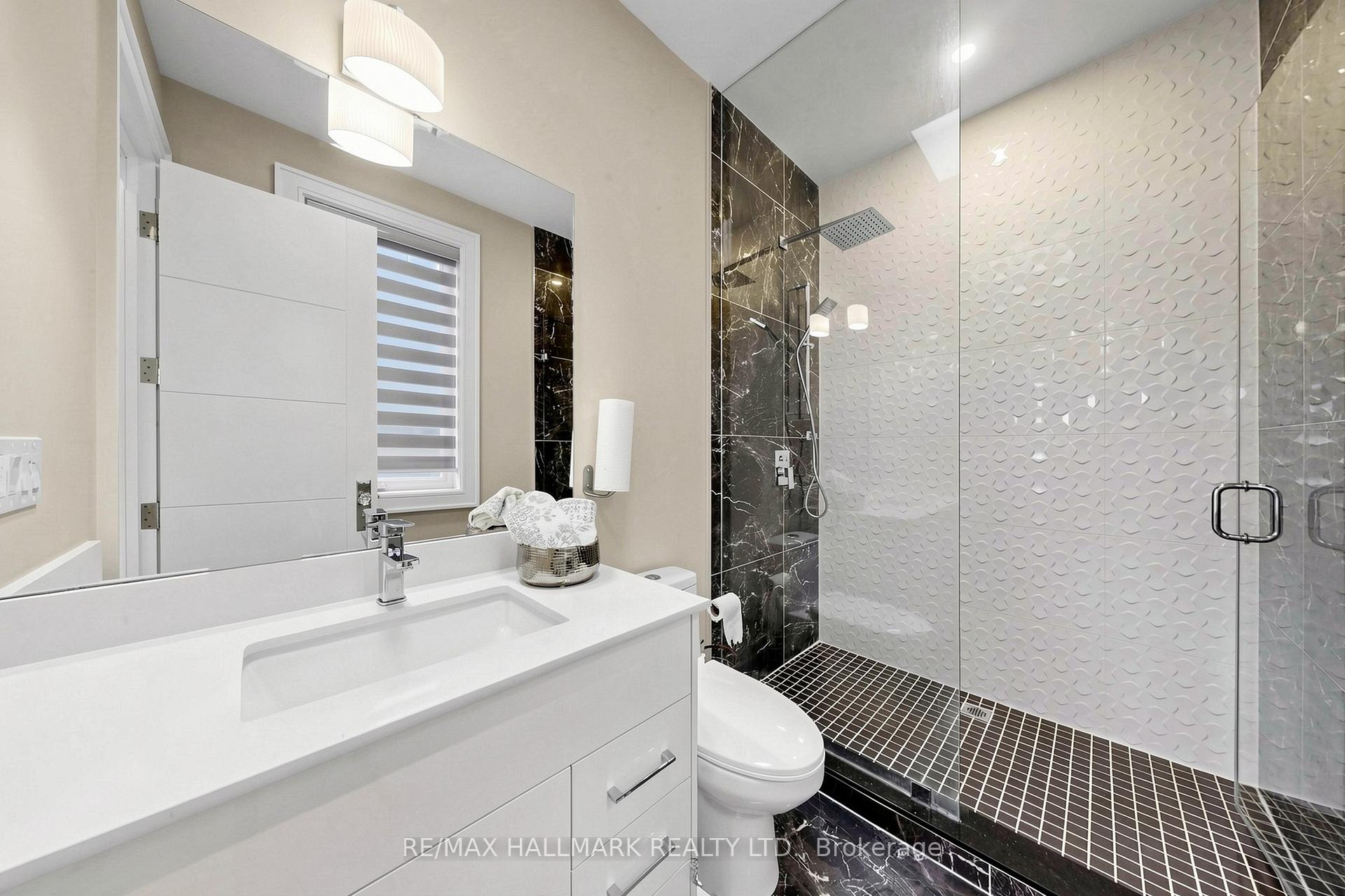 Photo 38 of 901 Wingarden Crescent, Pickering, Dunbarton — HOMEH