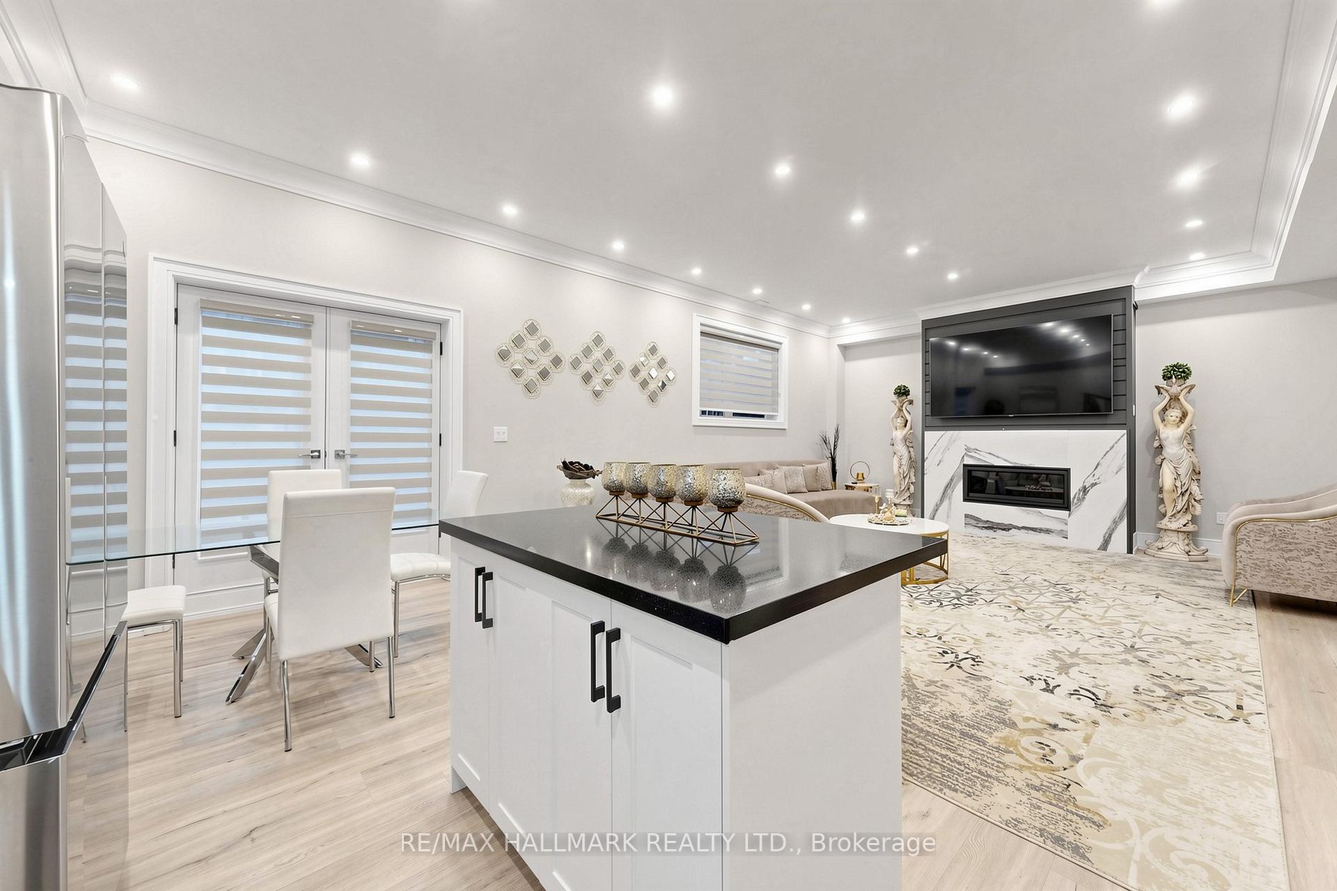Photo 45 of 901 Wingarden Crescent, Pickering, Dunbarton — HOMEH