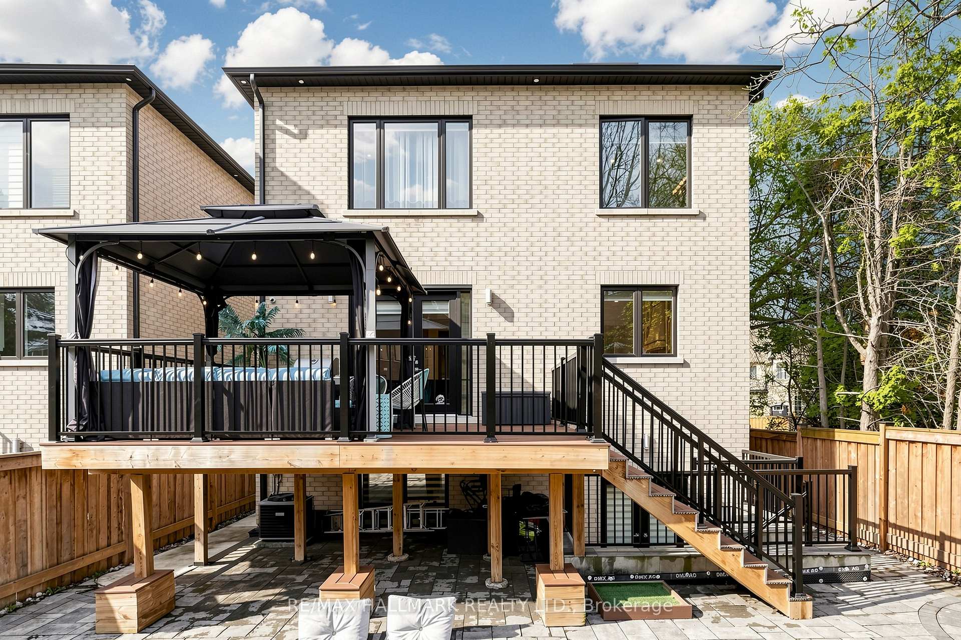 Photo 46 of 901 Wingarden Crescent, Pickering, Dunbarton — HOMEH