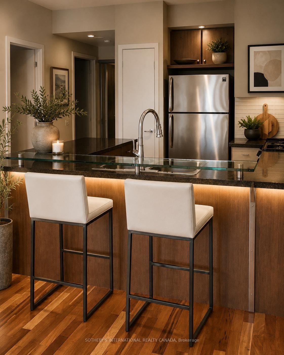 Photo 5 of Unit 302E, 500 Queens Quay W, Toronto, Waterfront Communities — HOMEH