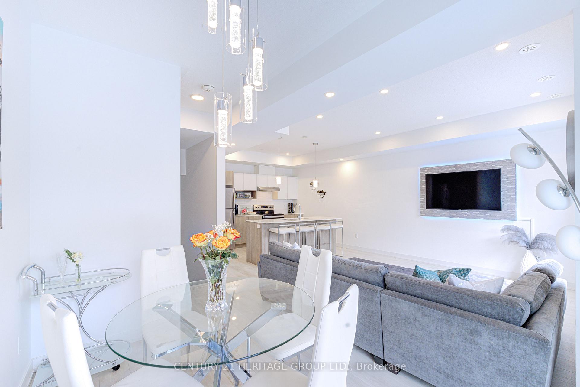Photo 12 of Unit 38, 1121 Cooke Boulevard, Burlington, LaSalle — HOMEH