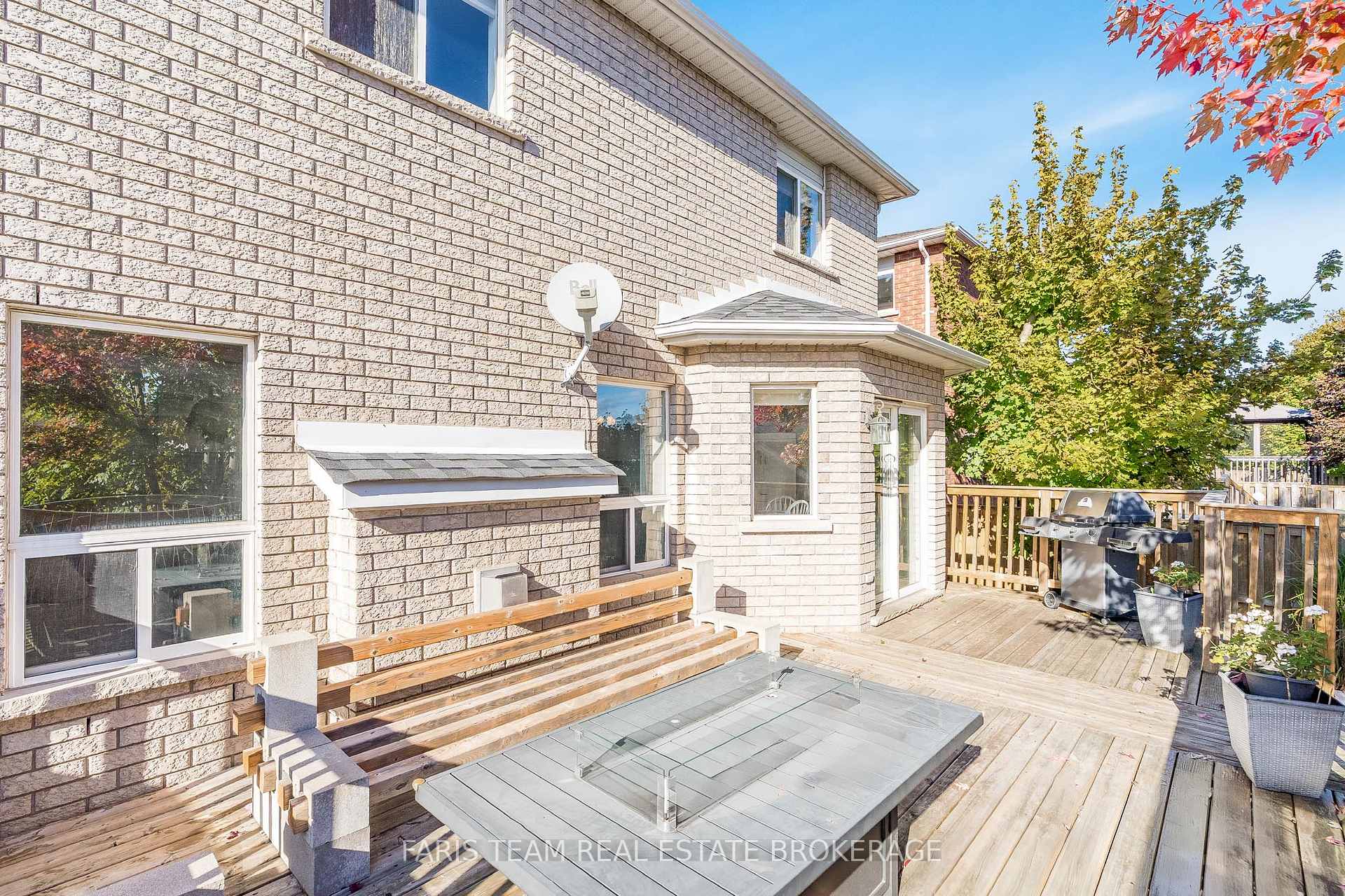Photo 37 of 63 Jagges Drive, Barrie, Edgehill Drive — HOMEH