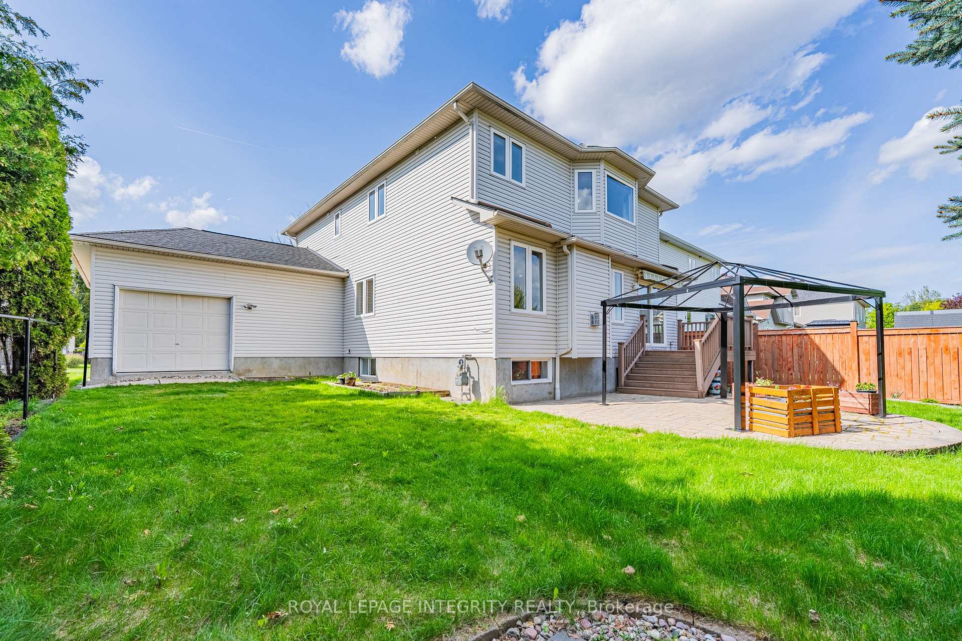 Photo 45 of 60 Wilderness Way, Ottawa, Stittsville (North) — HOMEH