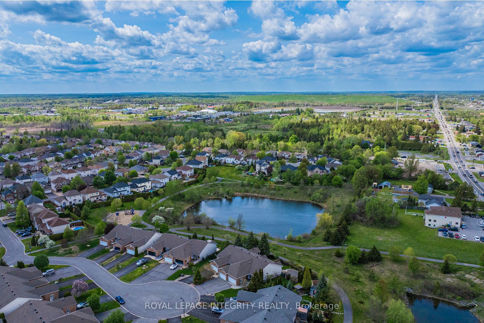 Photo 48 of 60 Wilderness Way, Ottawa, Stittsville (North) — HOMEH