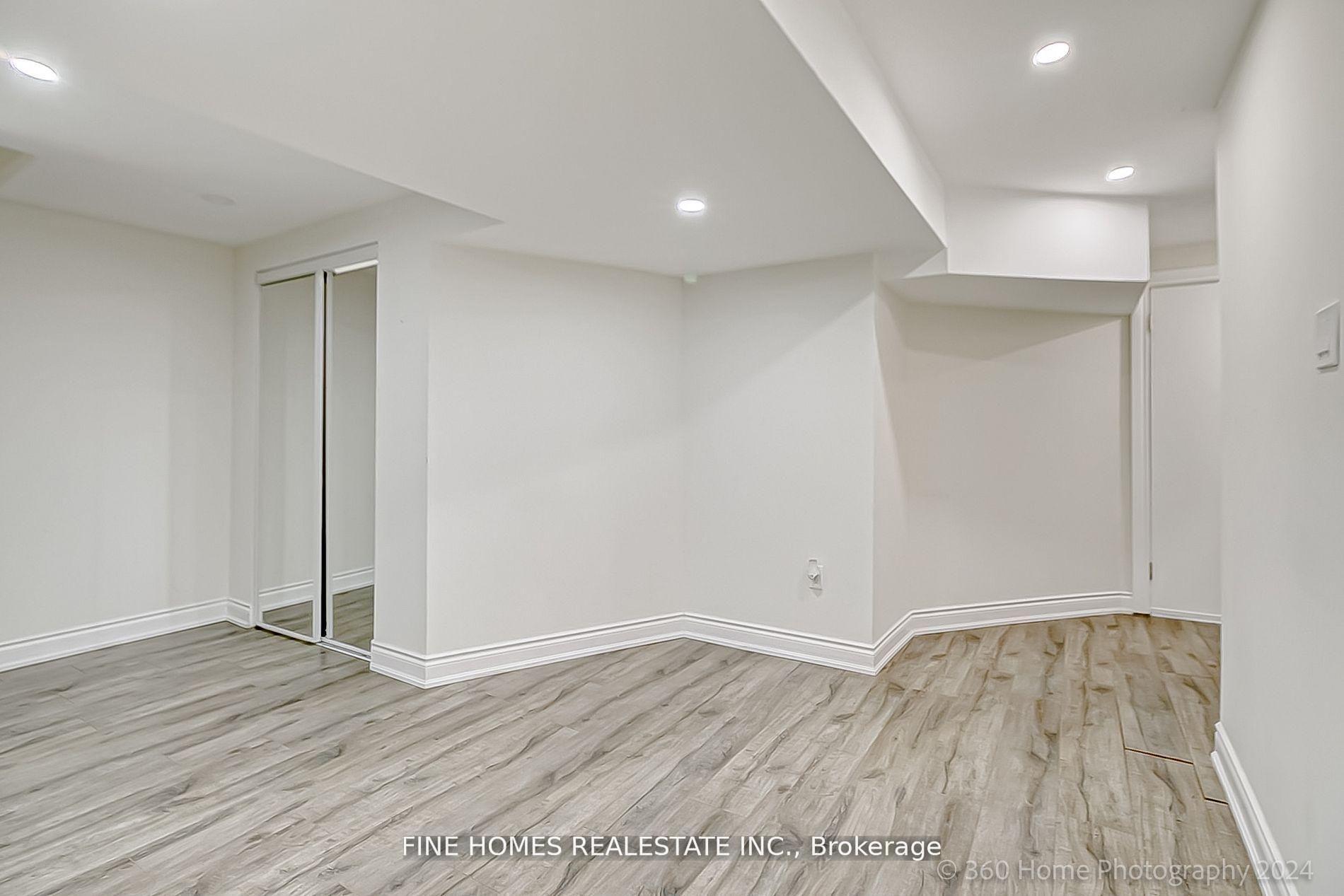 Photo 7 of Unit Lower, 132 Purcell Crescent, Vaughan, Maple — HOMEH